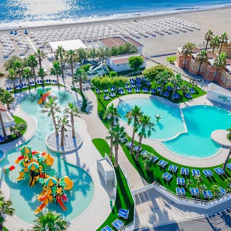 Holiday Family Village Porto SantʼElpidio المظهر الخارجي الصورة