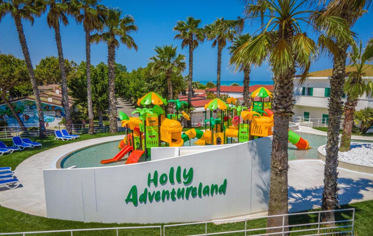 Holiday Family Village Porto SantʼElpidio المظهر الخارجي الصورة