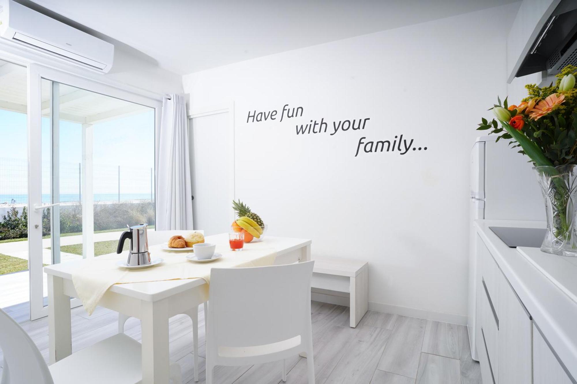 Holiday Family Village Porto SantʼElpidio المظهر الخارجي الصورة